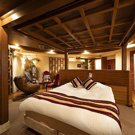 Hotel U'S Kouroen (Adults Only) Nishinomiya Dış mekan fotoğraf
