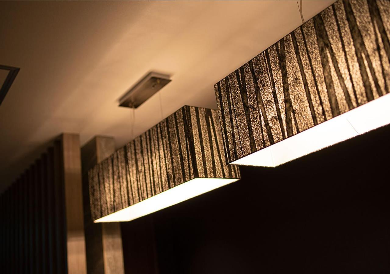 Hotel U'S Kouroen (Adults Only) Nishinomiya Dış mekan fotoğraf