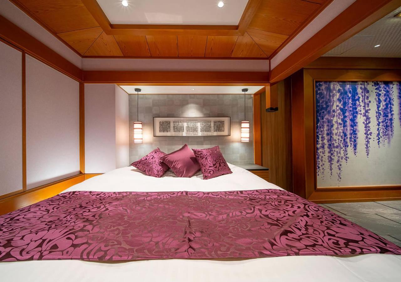 Hotel U'S Kouroen (Adults Only) Nishinomiya Dış mekan fotoğraf